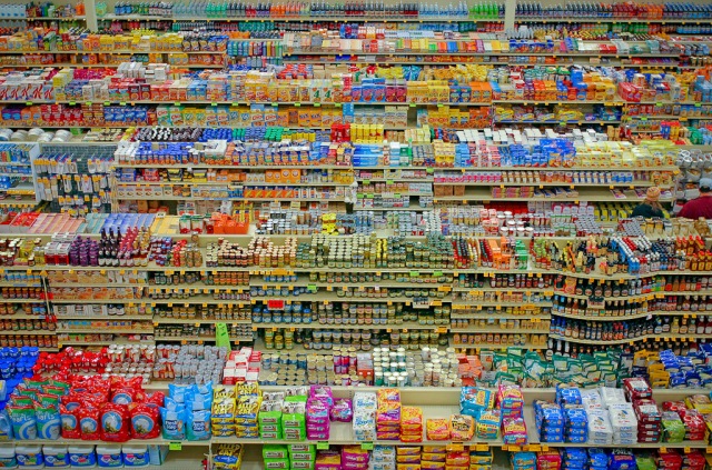 I found this image fitting for my experience in the American supermarkets: there's just way too much colour, and my grandmother can't recognise anything on those shelves. Everything promises convenience,; ready in five minutes; just add water; or the best 'tastes just like the real thing'. Um, why not give me the real thing then? 